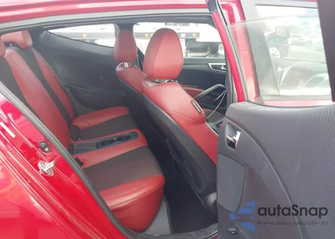 2012 Hyundai Veloster Base W/Red/Black z USA, uszkodzony, nr VIN KMHTC6AD8CU058178